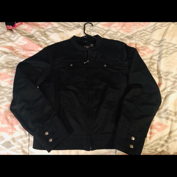 Large Harley Davidson jacket - Picture 3 of 3